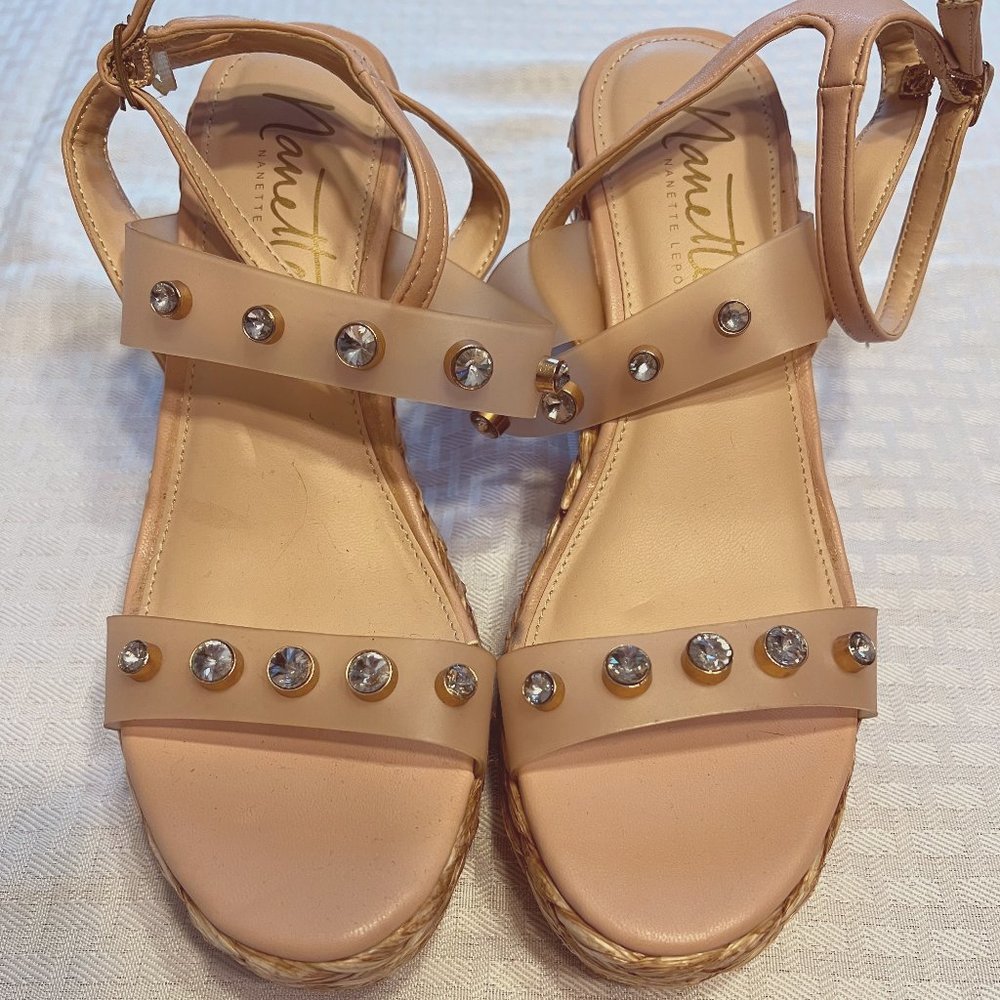 BN Nanette Lepore Blush wedge sandals Sz 6